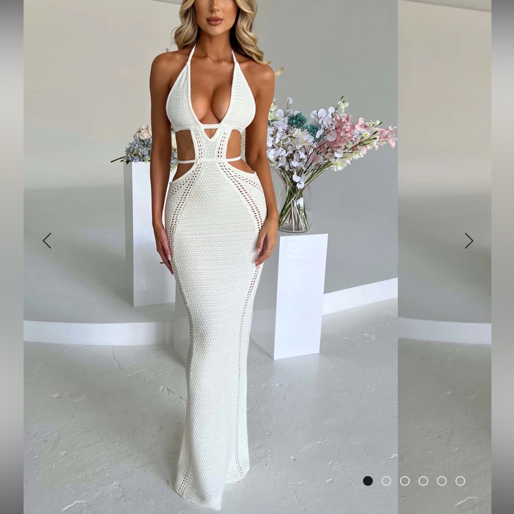 Arabella Maxi Dress- White